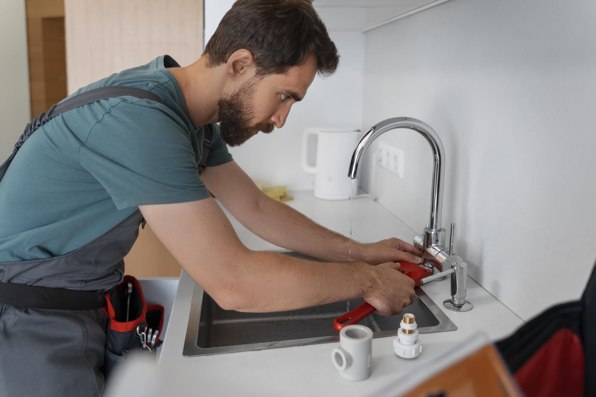 side-view-man-working-as-plumber-min